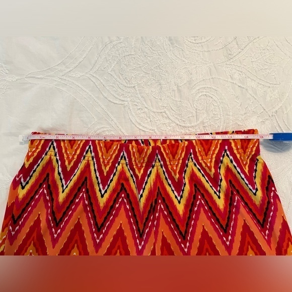 FIG AND FLOWER Geometric Wide Leg Pull On Pant Woman’s Size M - Picture 6 of 6